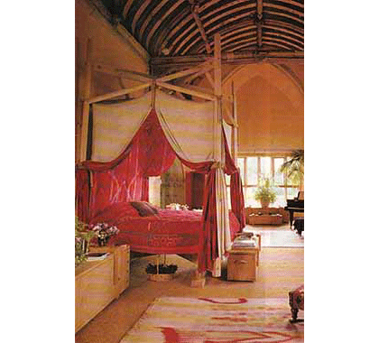 Stavordale Four Poster Bed